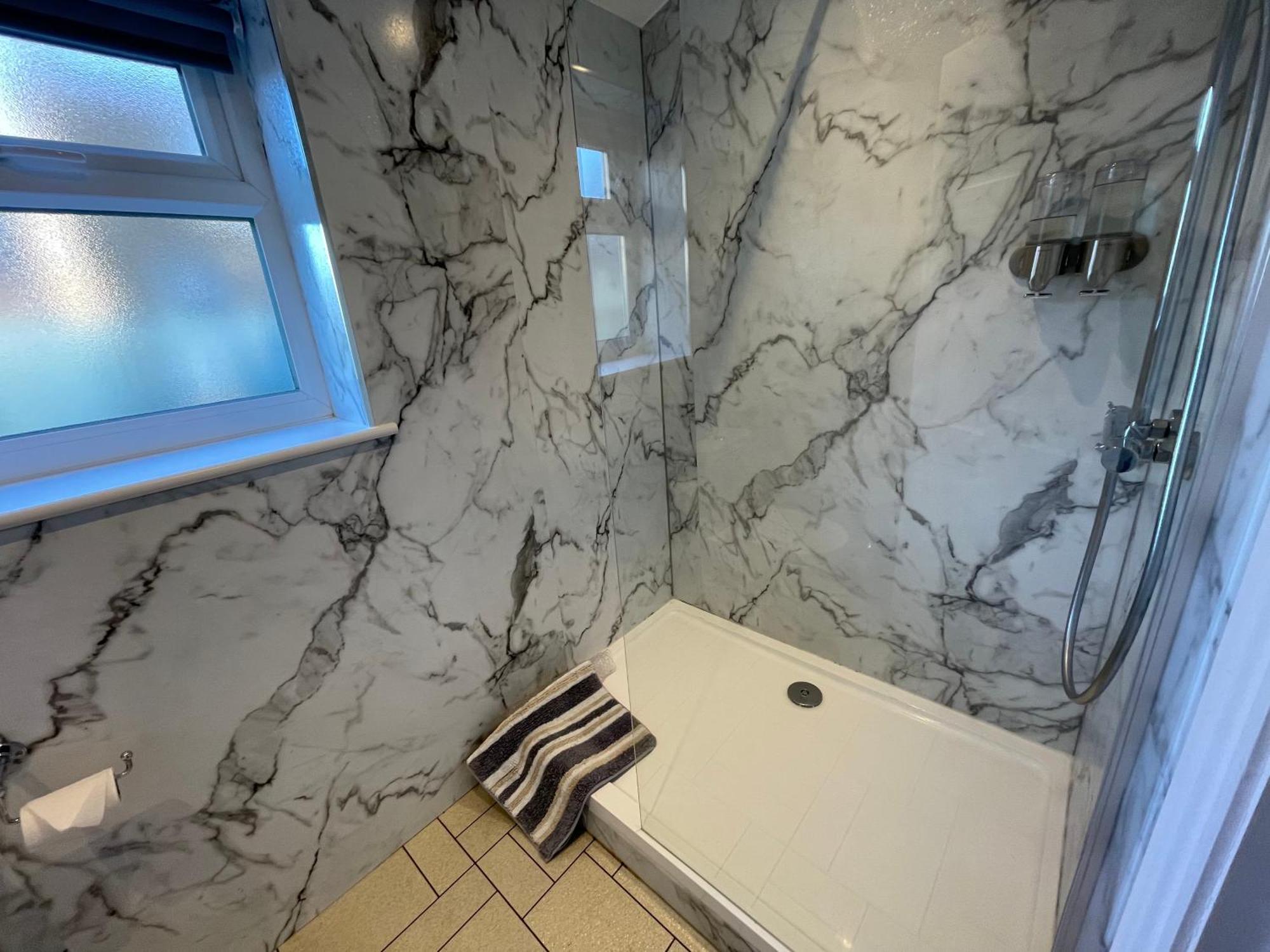 Artists' Cottages Harrogate Ruang foto