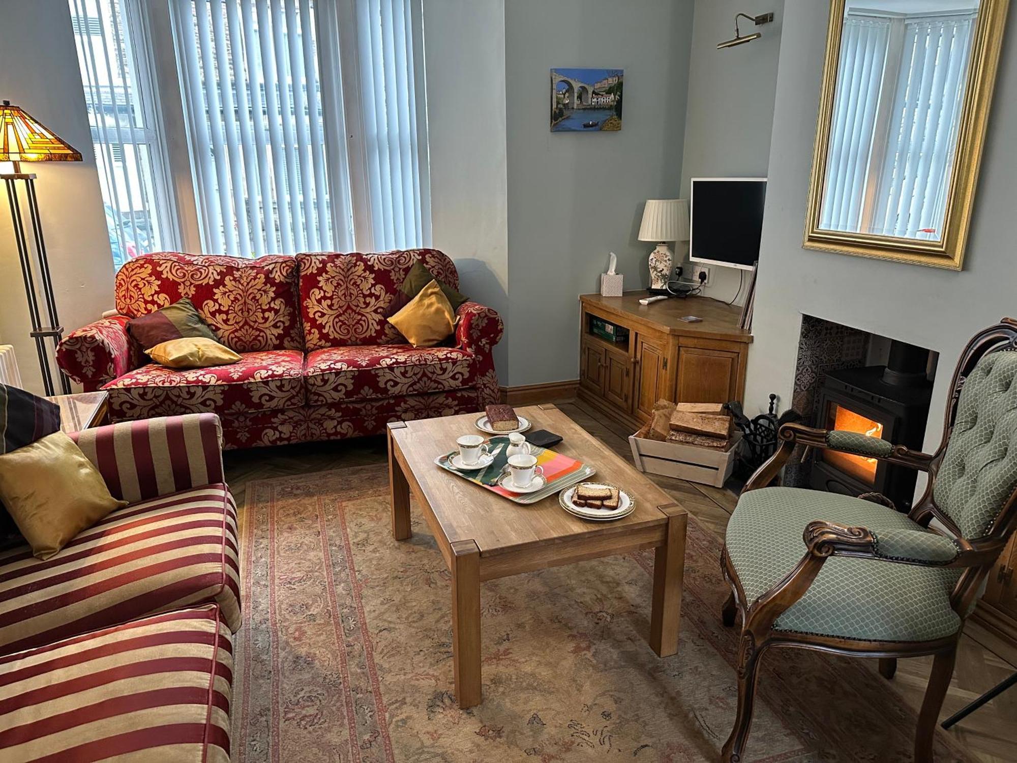 Artists' Cottages Harrogate Bagian luar foto